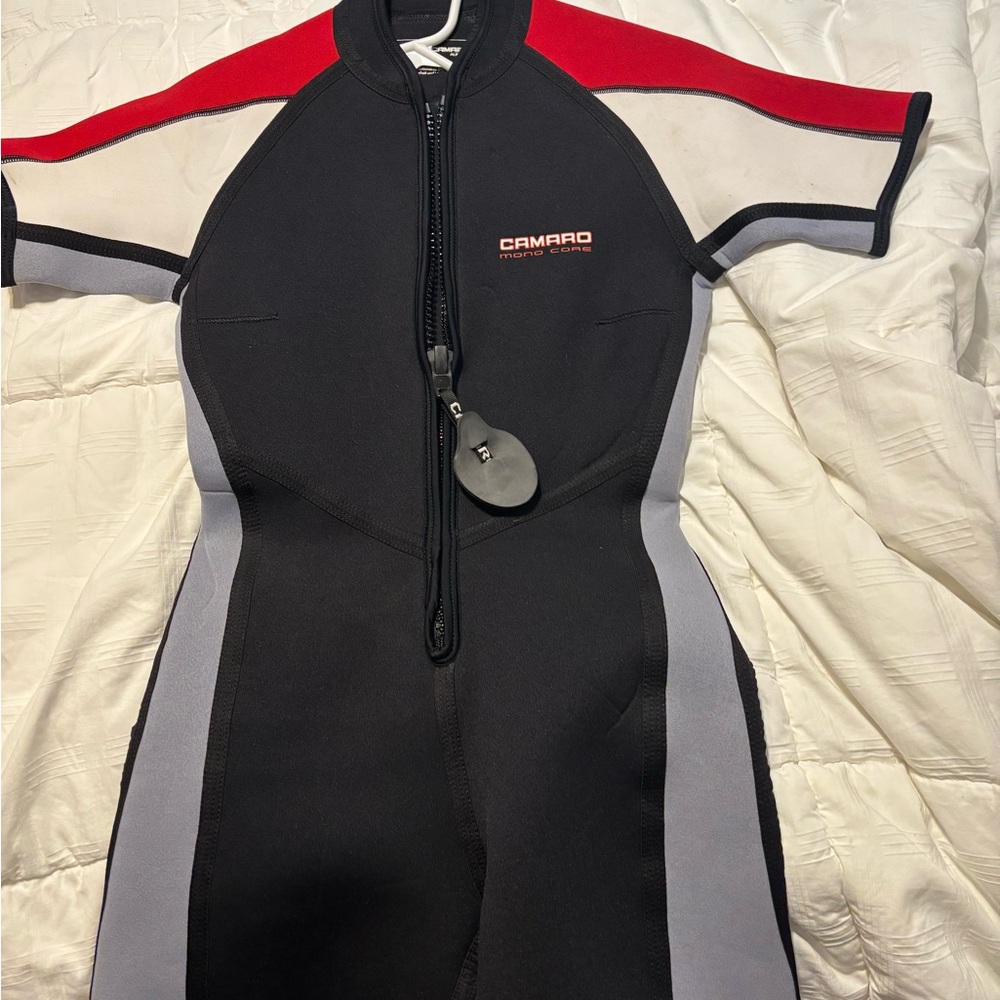 Women’s Black & Gray Short-Sleeve Wetsuit One-Piece